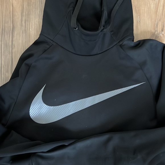 Nike Mens Sweatshirt - Picture 2 of 4